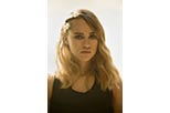 Foto Suki Waterhouse en Insurgente de Marlene