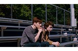 Foto Jesse Eisenberg y Devin Druid en El amor es más fuerte que las bombas