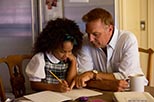 Foto Kevin Costner y Jillian Estell en Lo mejor para ella 3