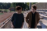 Foto Jesse Eisenberg y Devin Druid en El amor es más fuerte que las bombas 2